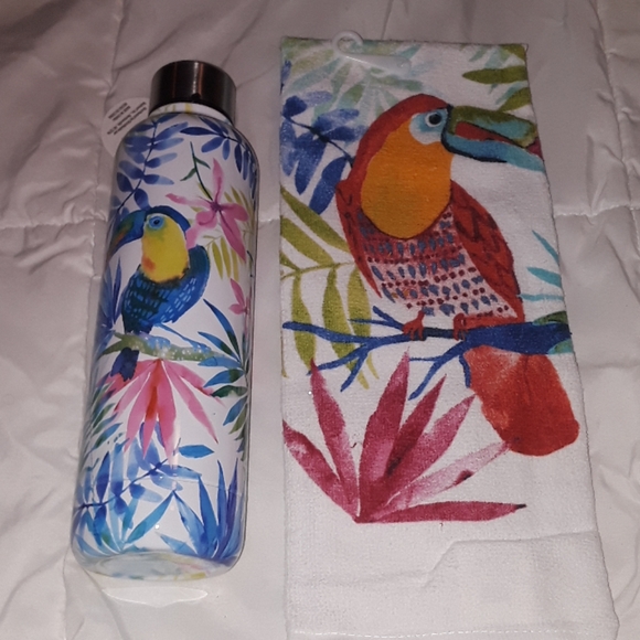 Other - Double wall 17oz bottle and towel / BUNDLE ONLY